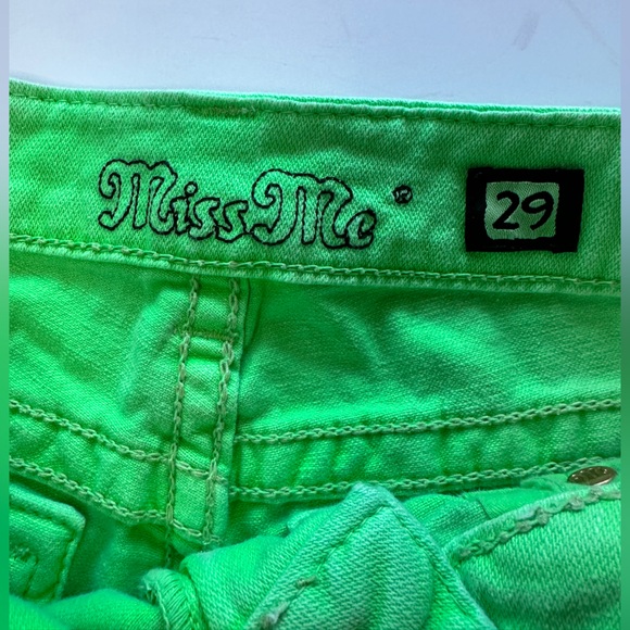 Jean shorts - Picture 2 of 5